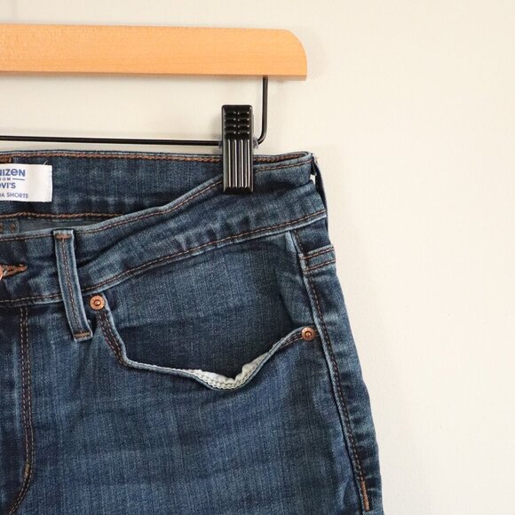 Levi's Women's M/L Blue‎ Denim Bermuda Denizen Stretch Pocket Jeans Shorts - Picture 4 of 12